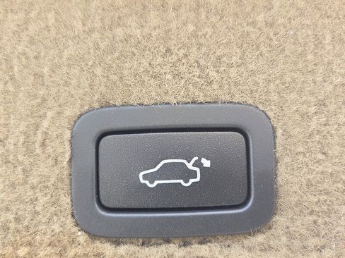 Used 2012 Volvo XC60 T6 image 36