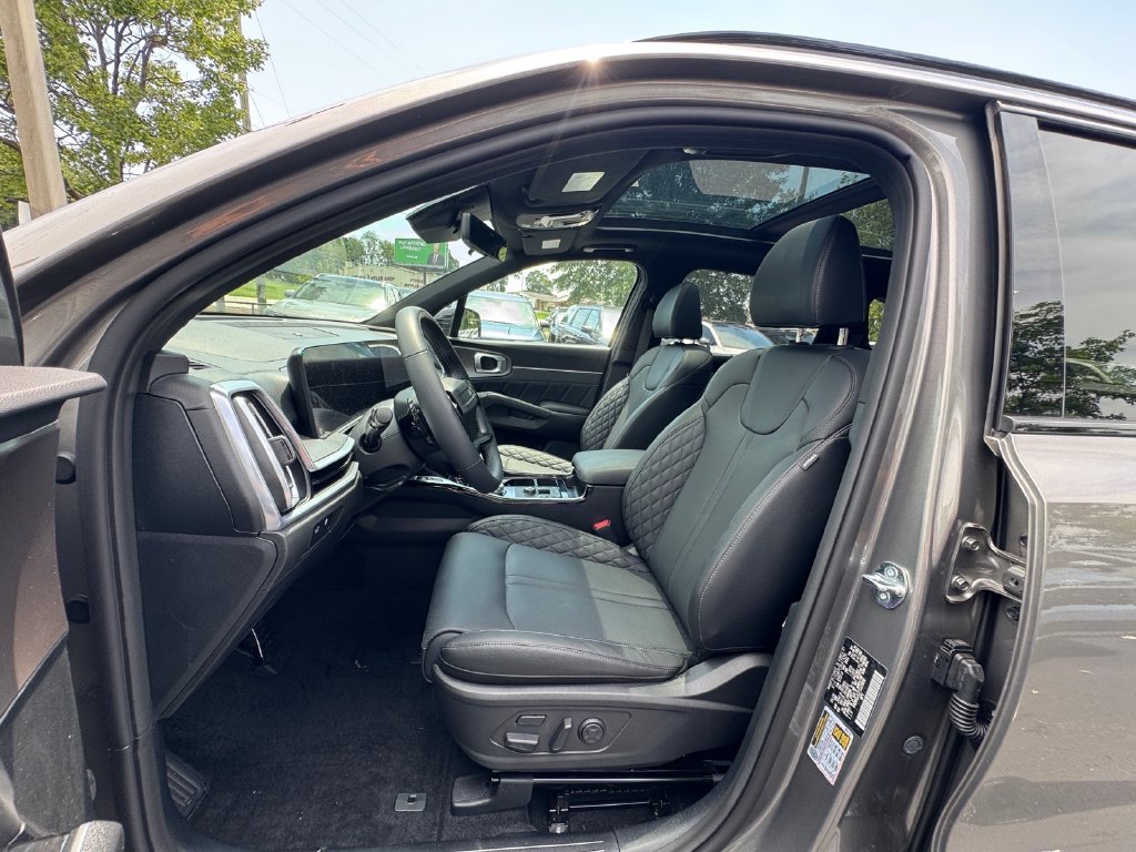 New 2026 Kia Sorento SX Prestige AWD/4WD image 16