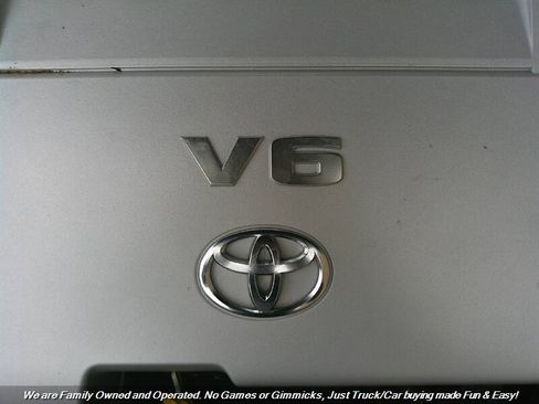 Used 2009 Toyota Camry LE image 40