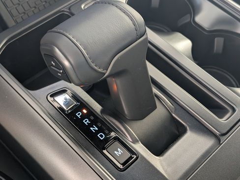 New 2025 Ford F150 Lariat w/ Equipment Group 501A Mid image 16