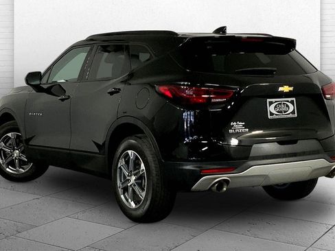 Used 2024 Chevrolet Blazer LT w/ Convenience Package FWD image 11