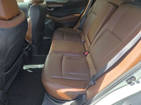 Used 2021 Subaru Outback Touring XT AWD/4WD image 12
