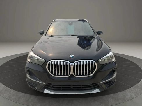 Used 2021 BMW X1 xDrive28i w/ Convenience Package AWD/4WD image 2