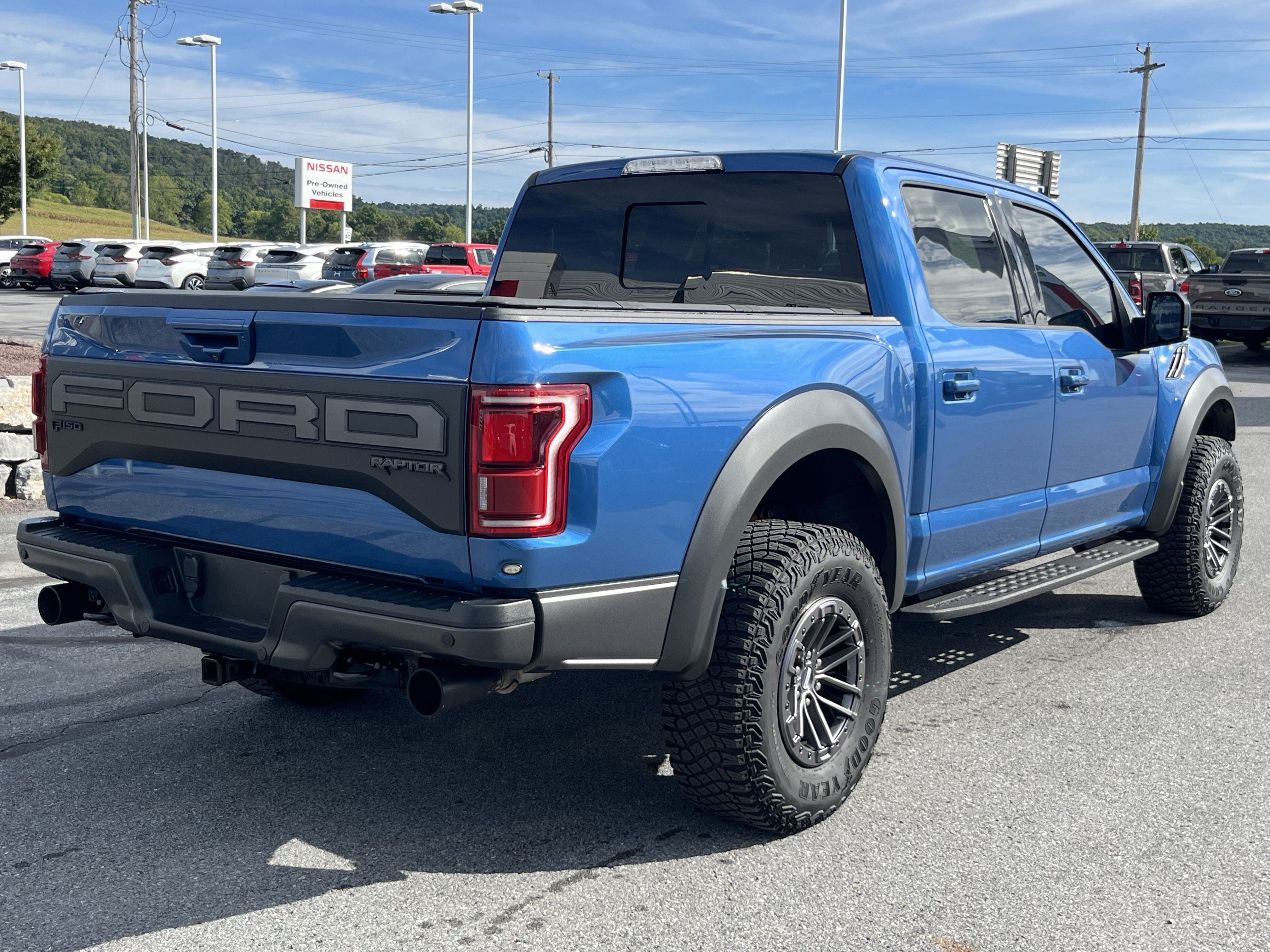 Used 2020 Ford F150 Raptor w/ Equipment Group 802A Luxury AWD/4WD image 5