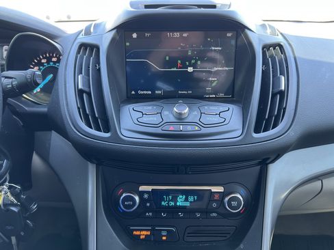 Used 2016 Ford Escape SE w/ SE Leather Comfort Package AWD/4WD image 6