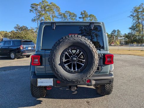 Used 2024 Jeep Wrangler Unlimited Rubicon image 7