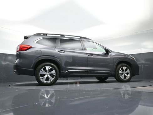 Used 2024 Subaru Ascent Premium w/ Convenience Package image 26