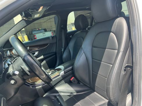 Used 2019 Mercedes-Benz C 300 4MATIC Sedan w/ AMG Line image 23
