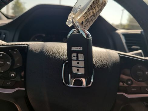 Certified 2024 Honda Passport Black Edition image 35