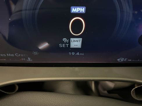 New 2026 Lincoln Aviator Reserve image 23