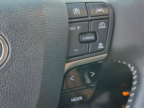 Used 2025 Toyota Camry SE w/ Multimedia Upgrade Package FWD image 15