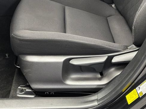 Used 2024 Toyota Corolla LE w/ LE Convenience Package FWD image 13