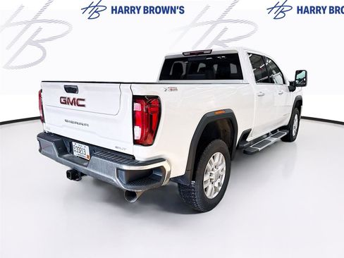 Used 2022 GMC Sierra 2500 SLT w/ SLT Convenience Package image 10