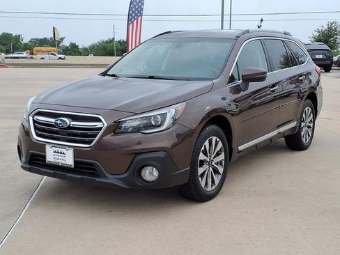 Used 2019 Subaru Outback 2.5i Touring w/ Popular Package #3A AWD/4WD image 3