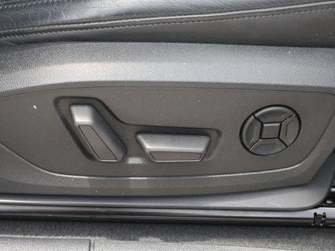 Used 2021 Audi Q3 2.0T Premium w/ Convenience Package AWD/4WD image 22