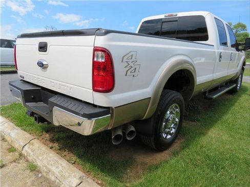 Used 2014 Ford F350 Lariat w/ Lariat Ultimate Package AWD/4WD image 2