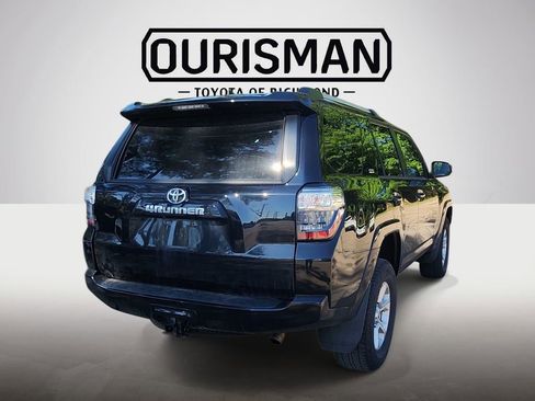 Certified 2022 Toyota 4Runner SR5 Premium w/ Moonroof Package AWD/4WD image 7