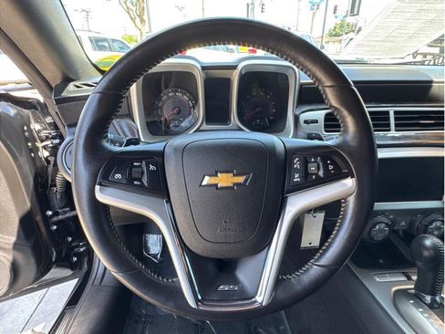 Used 2013 Chevrolet Camaro SS RWD image 23