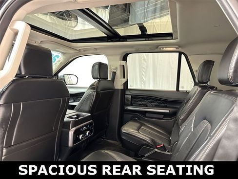 Used 2021 Ford Expedition Platinum image 14