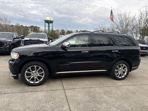 Used 2018 Dodge Durango Citadel w/ Technology Group image 4
