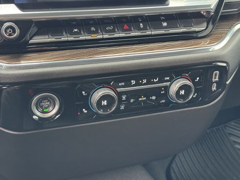 Used 2023 Chevrolet Silverado 1500 LT image 29