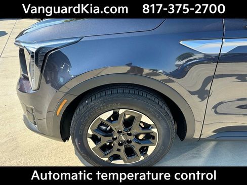 Certified 2026 Kia Sorento S w/ S Panoramic Sunroof Package FWD image 8