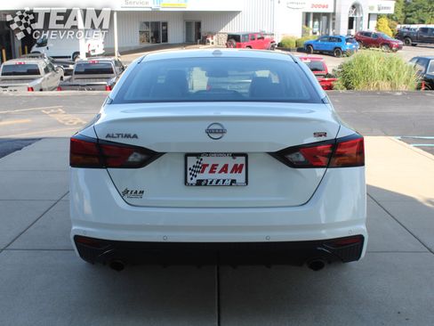 Used 2023 Nissan Altima 2.5 SR image 5
