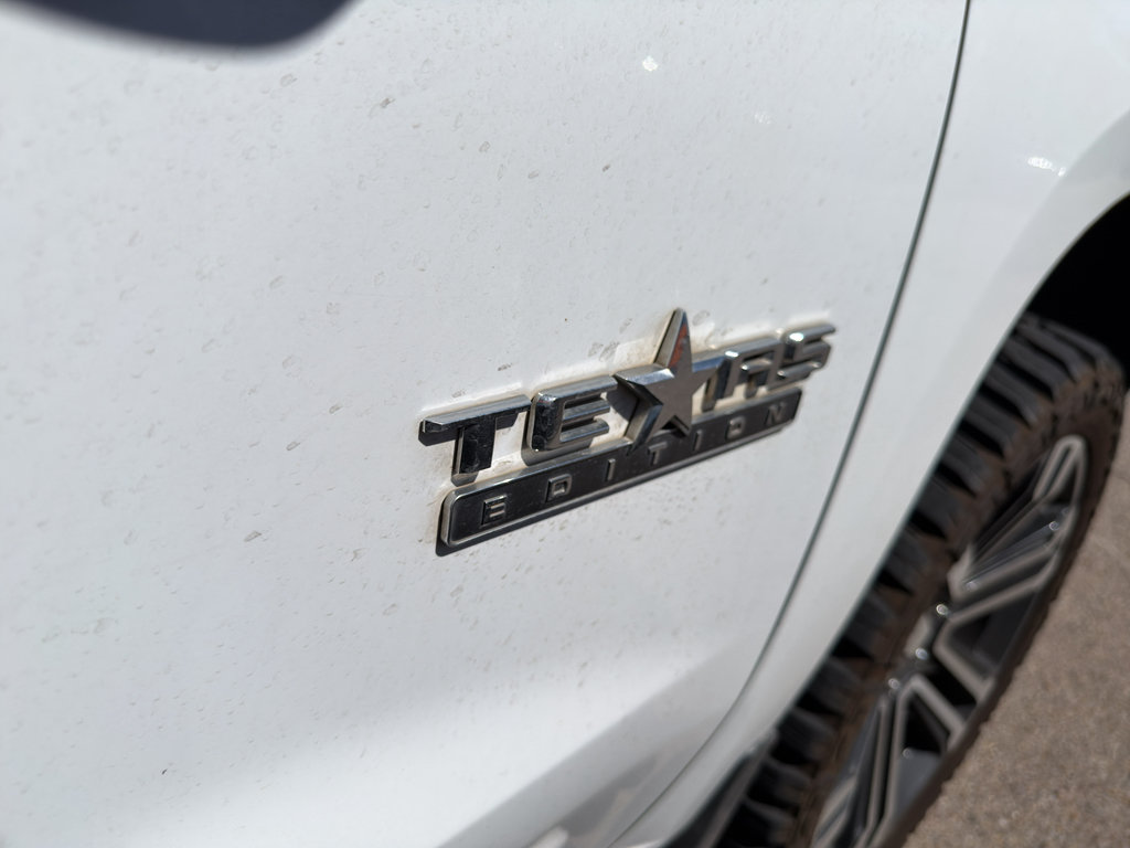 Used 2019 Chevrolet Silverado 1500 LT w/ Texas Edition AWD/4WD image 5