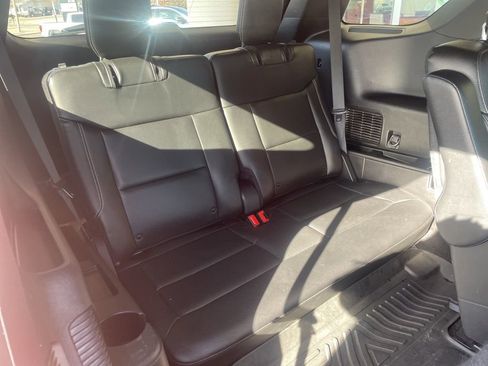 Used 2020 Ford Explorer ST w/ ST Street Pack image 32