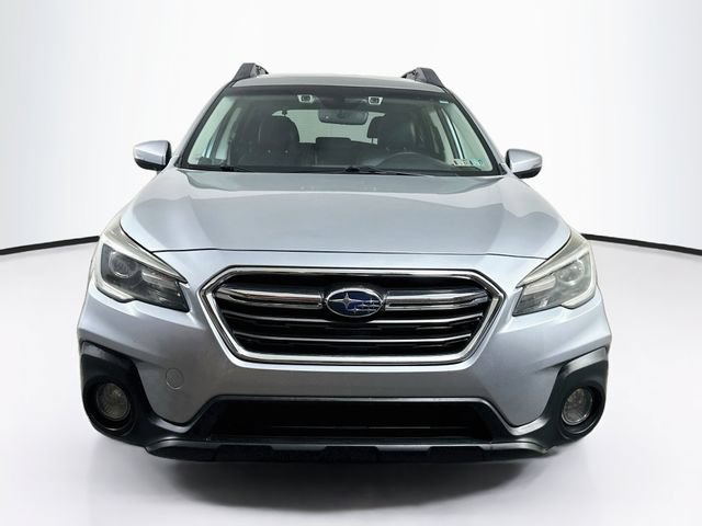 Used 2018 Subaru Outback 2.5i Limited AWD/4WD image 2