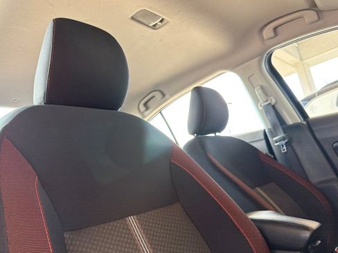 Used 2024 Nissan Versa SR FWD image 15