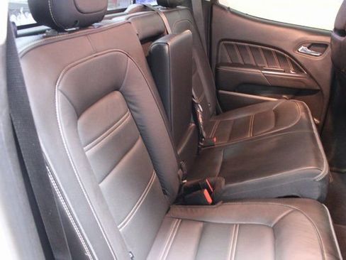 Used 2021 GMC Canyon Denali image 8