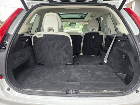 Used 2023 Volvo XC90 B5 Core AWD/4WD image 28