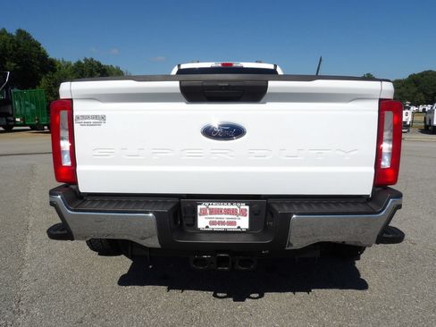 Used 2025 Ford F350 XLT w/ FX4 Off-Road Package AWD/4WD image 6