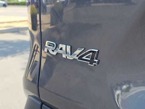 Certified 2025 Toyota RAV4 LE FWD image 14