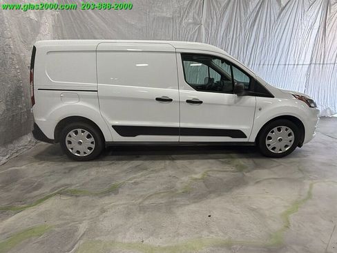 Used 2022 Ford Transit Connect XLT image 14