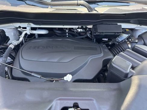Used 2023 Honda Passport EX-L image 18