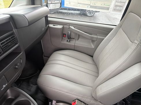 New 2025 Chevrolet Express 2500 w/ Driver Convenience Package image 19