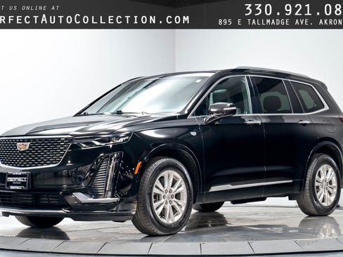 Used 2022 Cadillac XT6 Luxury FWD image 1