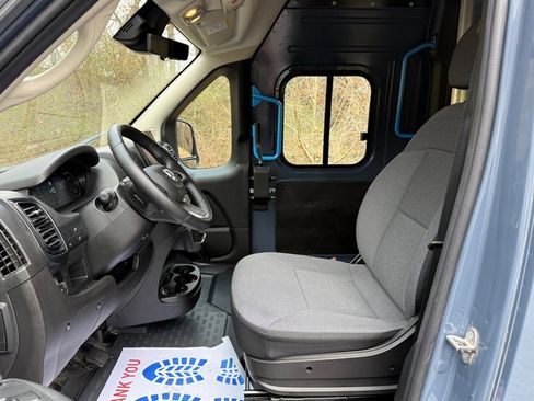 Used 2024 RAM ProMaster 3500 image 11