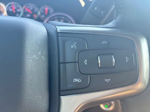 Used 2021 Chevrolet Silverado 1500 LT Trail Boss w/ Convenience Package II AWD/4WD image 21