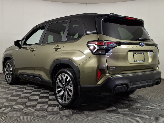 Used 2025 Subaru Forester Touring w/ Touring Package AWD/4WD image 7