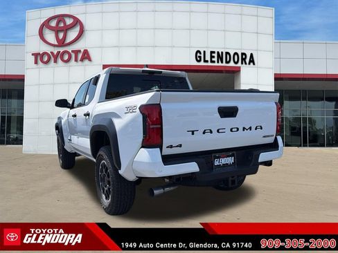 New 2026 Toyota Tacoma TRD Off-Road AWD/4WD image 8