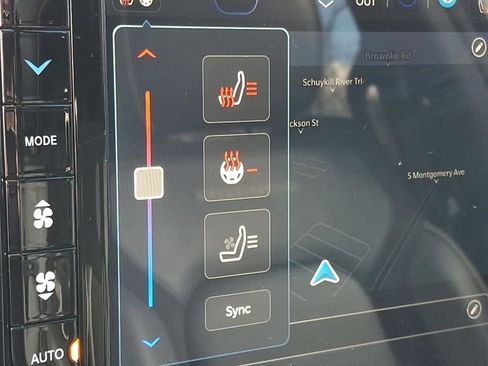 Certified 2023 RAM 1500 Laramie image 24