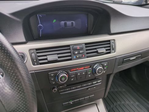 Used 2013 BMW 335is Convertible RWD image 27