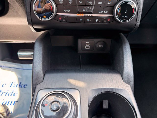 Used 2024 Ford Escape ST-Line AWD/4WD image 30