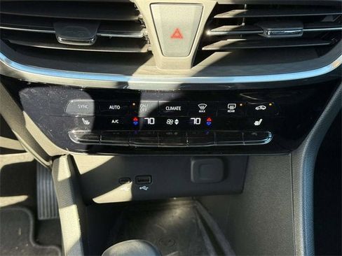 New 2024 Buick Encore GX Avenir w/ Avenir Technology Package image 17