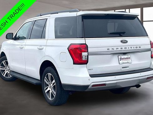 Used 2024 Ford Expedition XLT RWD image 4