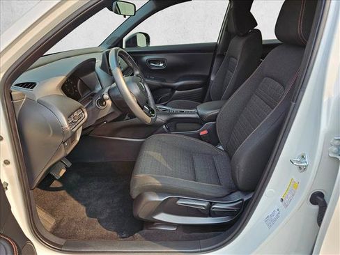 Used 2025 Honda HR-V Sport image 20