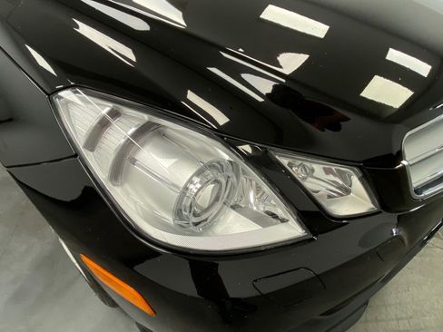 Used 2011 Mercedes-Benz E 550 Coupe w/ Premium 2 Pkg image 10